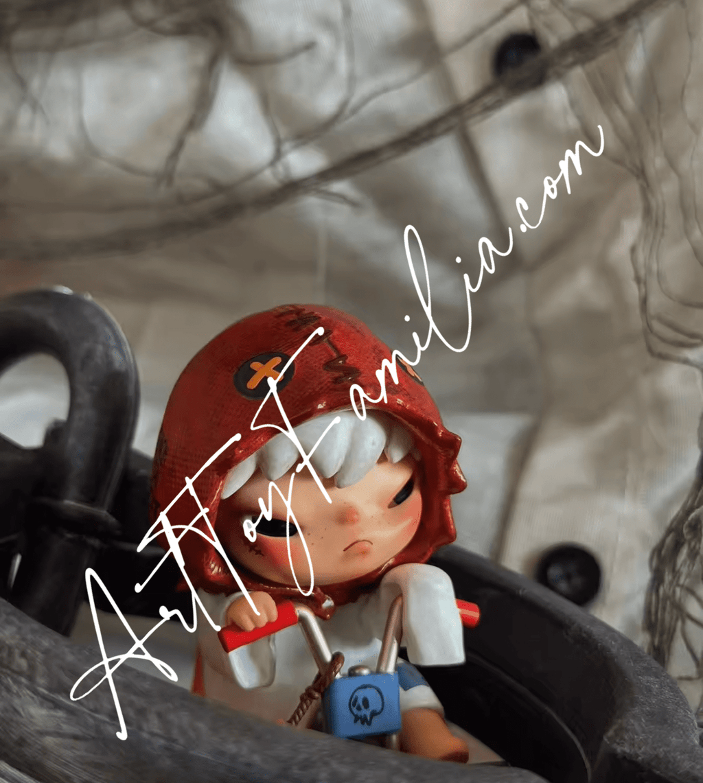 hirono-halloween-figurines-POP MART hirono