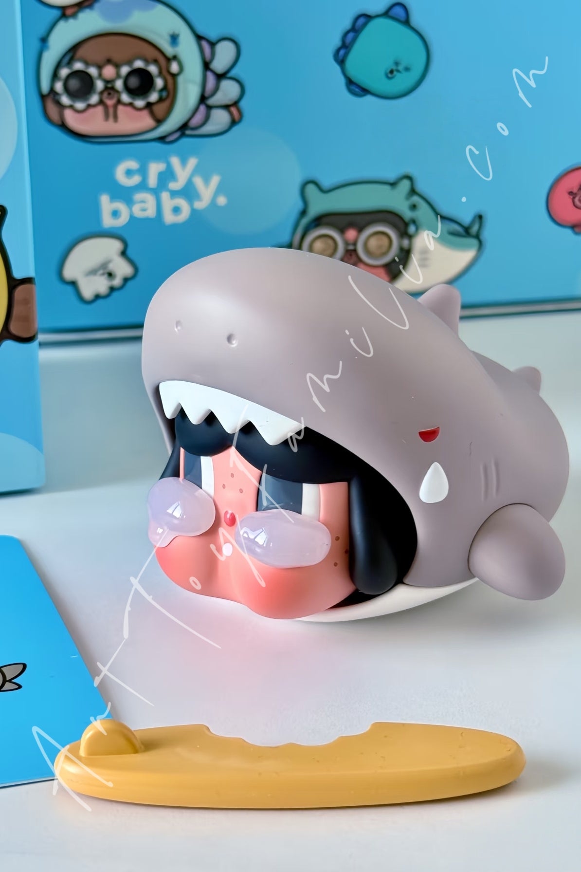 crybaby-cry-me-an-ocean-seriesPOP Mart Crybaby